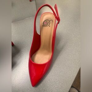 Ladies dressed heels 👠